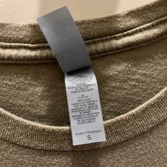 Funny t-shirt that says Nirvana but photo of Owen Wilson size S color moss green - Picture 3 of 4